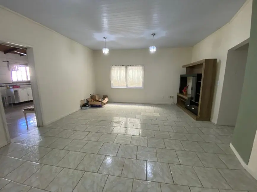 Foto 5 de Casa com 2 quartos à venda, 120m2 em Vila Parque Brasília, Cachoeirinha - RS