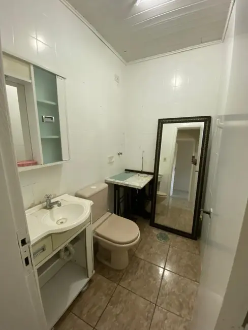 Foto 8 de Casa com 2 quartos à venda, 120m2 em Vila Parque Brasília, Cachoeirinha - RS