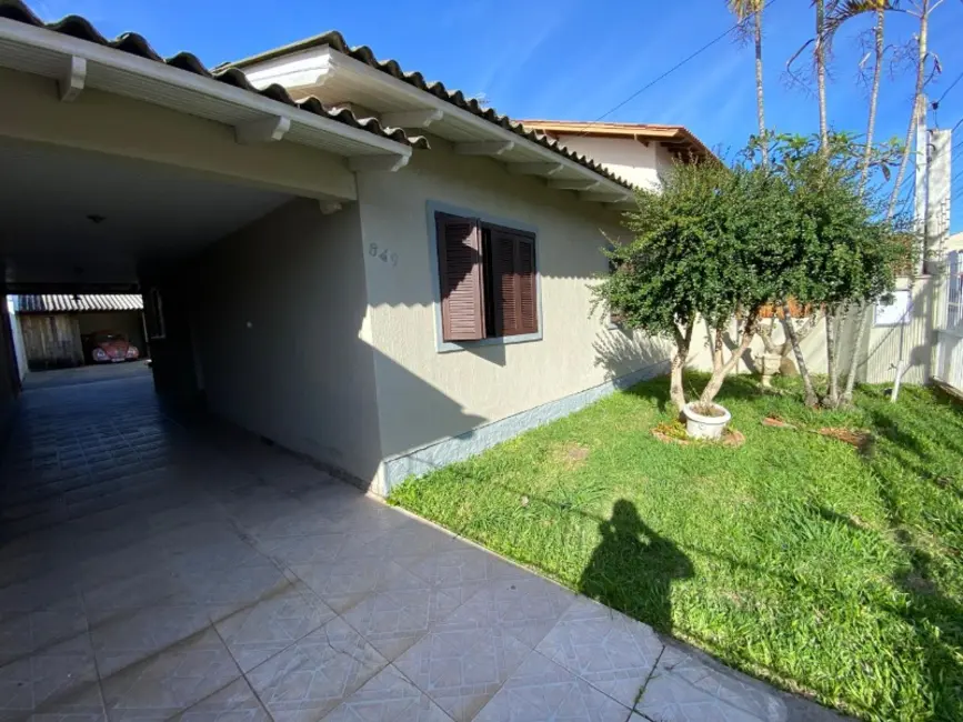 Foto 1 de Casa com 2 quartos à venda, 120m2 em Vila Parque Brasília, Cachoeirinha - RS