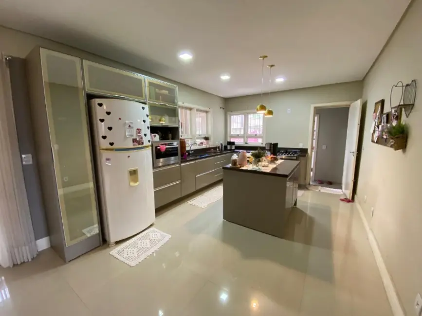 Foto 6 de Casa com 3 quartos à venda, 230m2 em Gravatai - RS