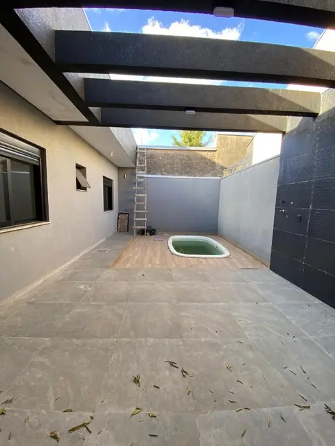 Casa com 3 quartos à venda, 120m2 em Parque da Matriz, Cachoeirinha - RS - imagem 4 Foto 4 de Casa com 3 quartos à venda, 120m2 em Parque da Matriz, Cachoeirinha - RS