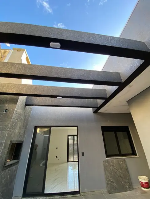 Casa com 3 quartos à venda, 120m2 em Parque da Matriz, Cachoeirinha - RS - imagem 8 Foto 8 de Casa com 3 quartos à venda, 120m2 em Parque da Matriz, Cachoeirinha - RS