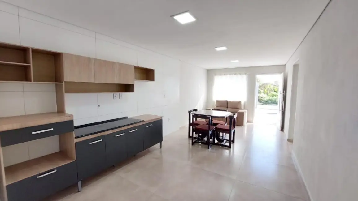 Casa com 2 quartos à venda, 72m2 em Centro, Tramandai - RS - imagem 7 Foto 7 de Casa com 2 quartos à venda, 72m2 em Centro, Tramandai - RS