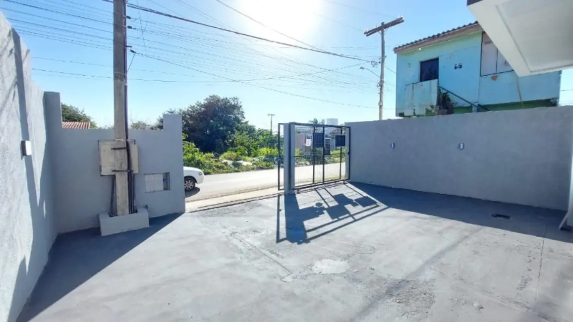 Casa com 2 quartos à venda, 72m2 em Centro, Tramandai - RS - imagem 6 Foto 6 de Casa com 2 quartos à venda, 72m2 em Centro, Tramandai - RS