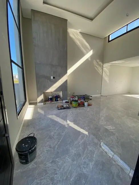 Foto 2 de Casa com 3 quartos à venda, 112m2 em Cachoeirinha - RS