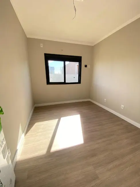 Foto 7 de Casa com 3 quartos à venda, 112m2 em Cachoeirinha - RS