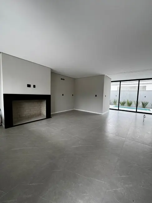 Foto 1 de Casa com 3 quartos à venda, 155m2 em Parque da Matriz, Gravatai - RS