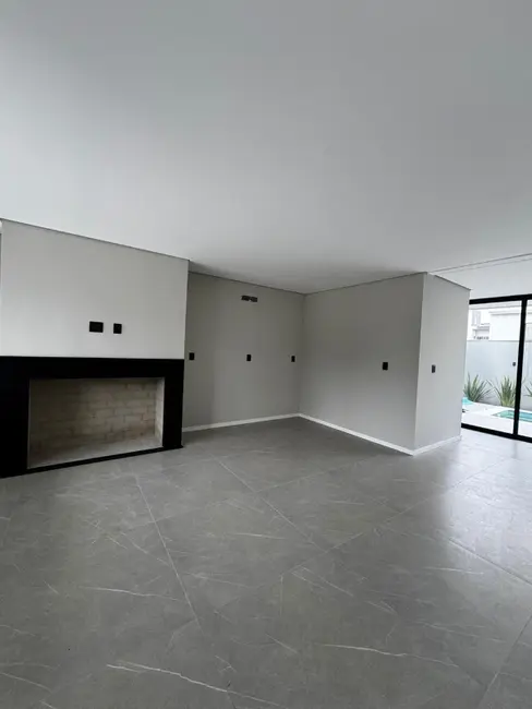 Foto 4 de Casa com 3 quartos à venda, 155m2 em Parque da Matriz, Gravatai - RS