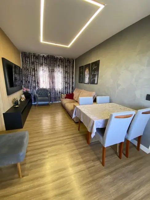 Foto 4 de Apartamento com 2 quartos à venda, 78m2 em Vila Santo Ângelo, Cachoeirinha - RS