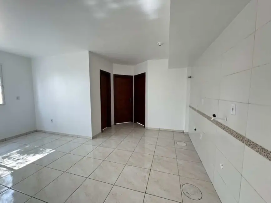 Foto 9 de Apartamento com 2 quartos à venda, 47m2 em Jardim do Bosque, Cachoeirinha - RS