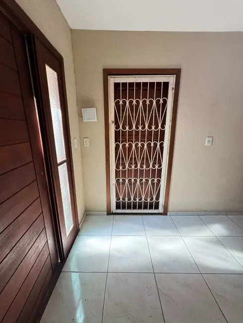 Foto 8 de Apartamento com 2 quartos à venda, 47m2 em Jardim do Bosque, Cachoeirinha - RS