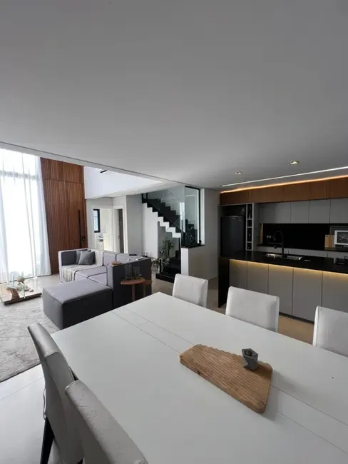 Foto 4 de Casa de Condomínio com 4 quartos à venda, 156m2 em Gravatai - RS