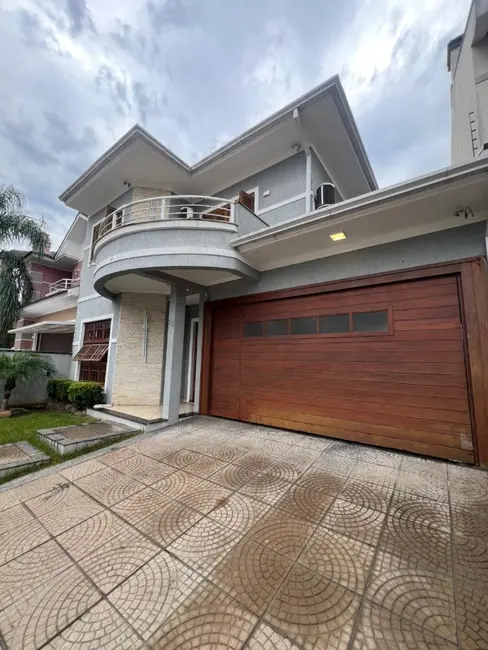 Foto 4 de Casa com 3 quartos à venda, 180m2 em Cachoeirinha - RS