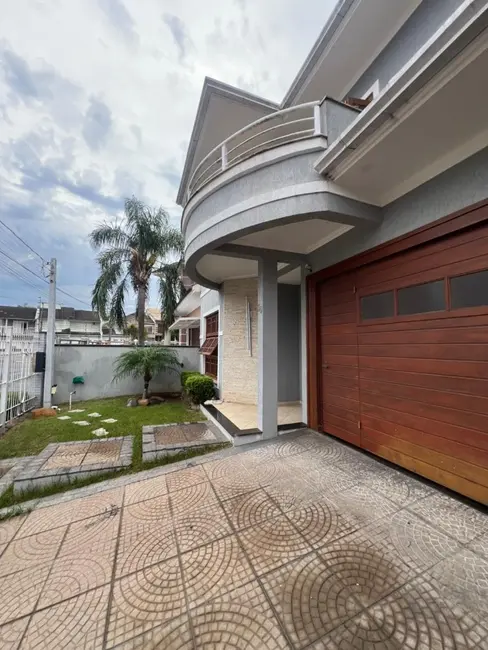 Foto 7 de Casa com 3 quartos à venda, 180m2 em Cachoeirinha - RS