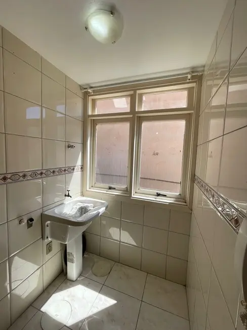 Foto 9 de Apartamento com 1 quarto à venda, 45m2 em COHAB, Cachoeirinha - RS