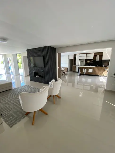 Foto 5 de Casa de Condomínio com 3 quartos à venda, 385m2 em Morada Gaúcha, Gravatai - RS