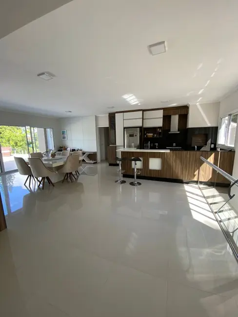 Foto 6 de Casa de Condomínio com 3 quartos à venda, 385m2 em Morada Gaúcha, Gravatai - RS