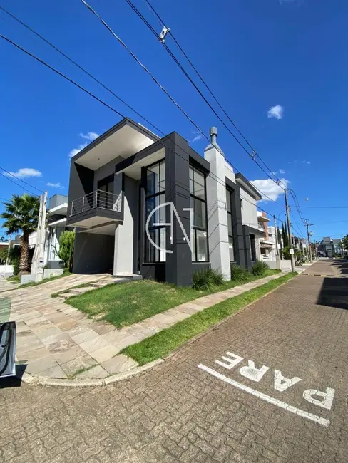 Foto 1 de Casa de Condomínio com 3 quartos à venda, 202m2 em Cachoeirinha - RS