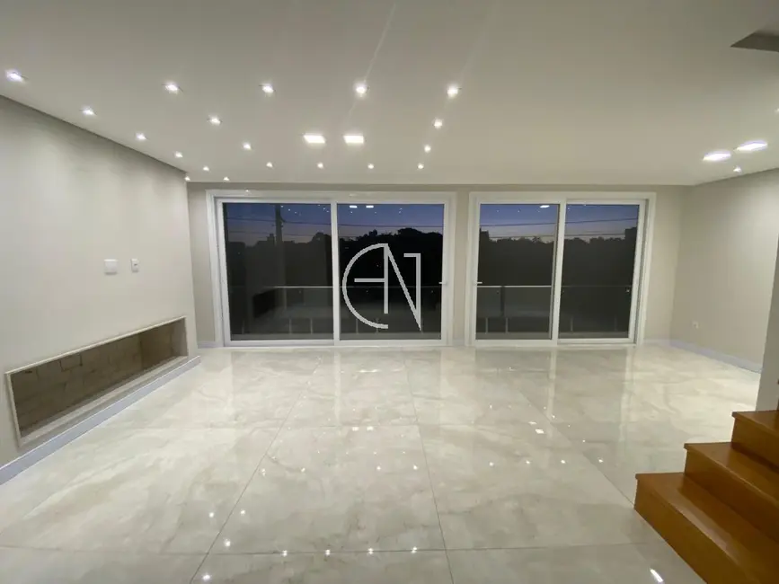 Foto 4 de Casa com 3 quartos à venda, 250m2 em Centro, Gravatai - RS