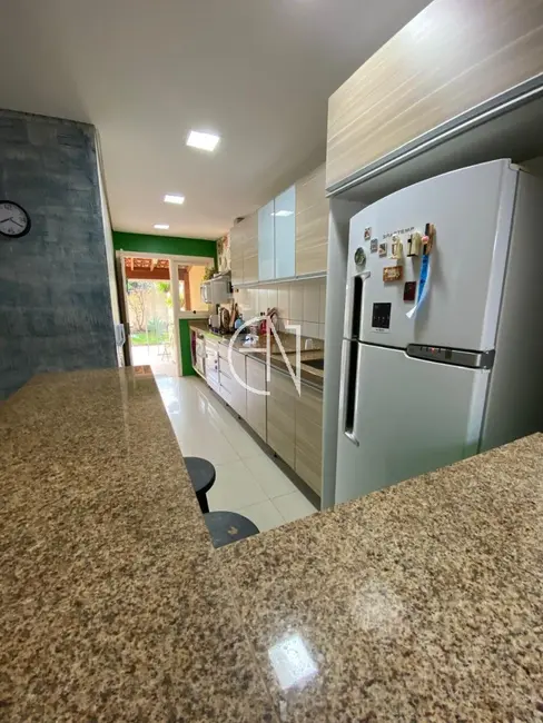 Casa com 3 quartos à venda, 90m2 em Cachoeirinha - RS - imagem 3 Foto 3 de Casa com 3 quartos à venda, 90m2 em Cachoeirinha - RS