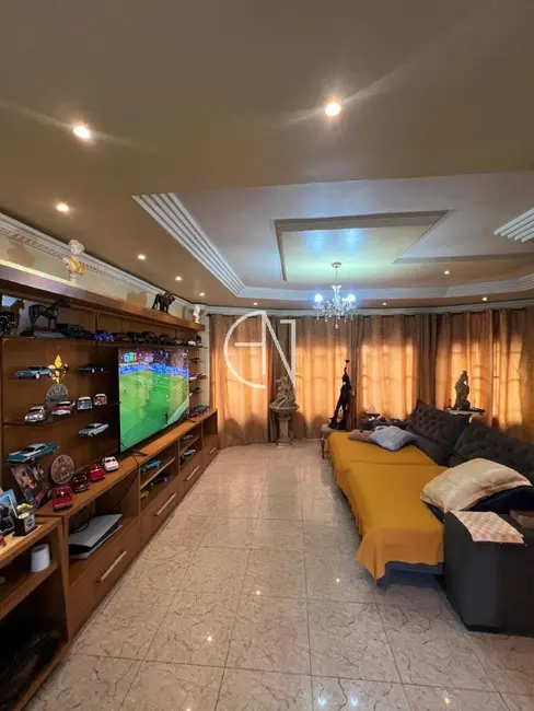 Foto 4 de Casa com 3 quartos à venda, 400m2 em Estância Velha, Canoas - RS