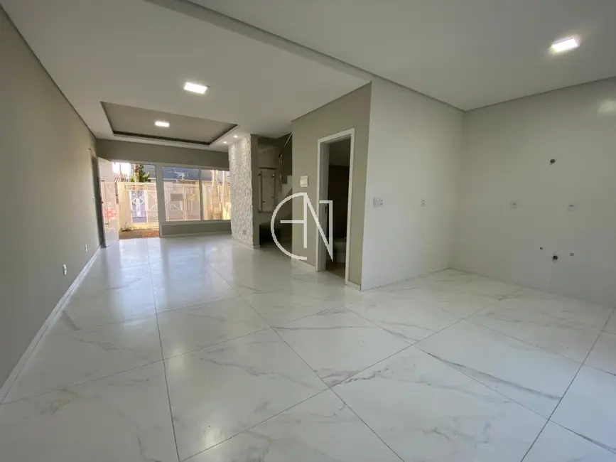 Foto 4 de Casa com 3 quartos à venda, 107m2 em Parque da Matriz, Cachoeirinha - RS