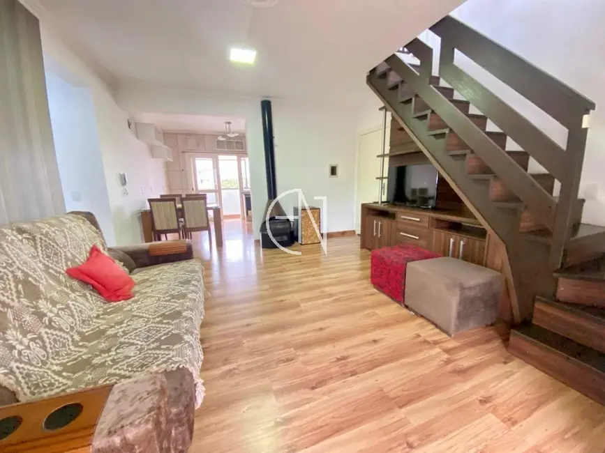 Foto 1 de Apartamento com 3 quartos à venda, 270m2 em Vila Veranópolis, Cachoeirinha - RS