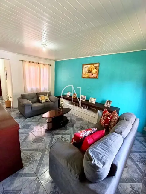 Casa com 3 quartos à venda, 160m2 em Vila Eunice Nova, Cachoeirinha - RS - imagem 8 Foto 8 de Casa com 3 quartos à venda, 160m2 em Vila Eunice Nova, Cachoeirinha - RS