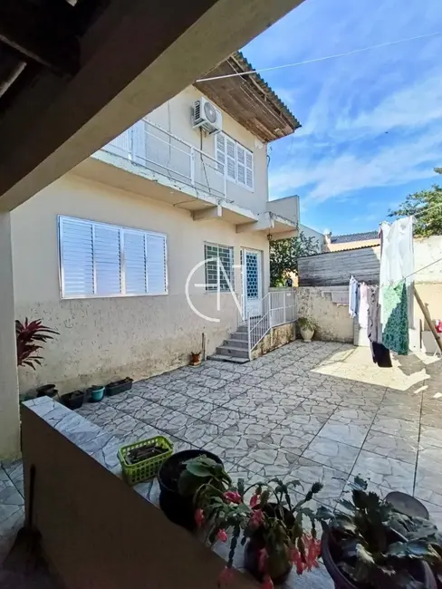 Casa com 3 quartos à venda, 160m2 em Vila Eunice Nova, Cachoeirinha - RS - imagem 3 Foto 3 de Casa com 3 quartos à venda, 160m2 em Vila Eunice Nova, Cachoeirinha - RS