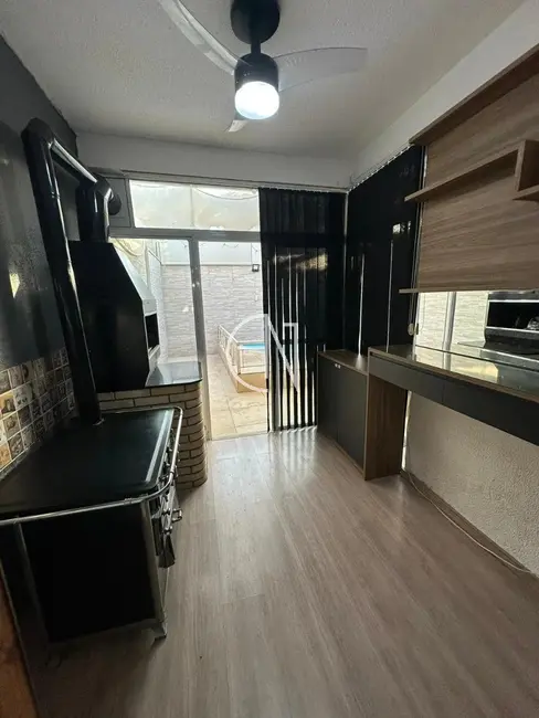 Foto 9 de Casa com 3 quartos à venda, 110m2 em Parque da Matriz, Cachoeirinha - RS