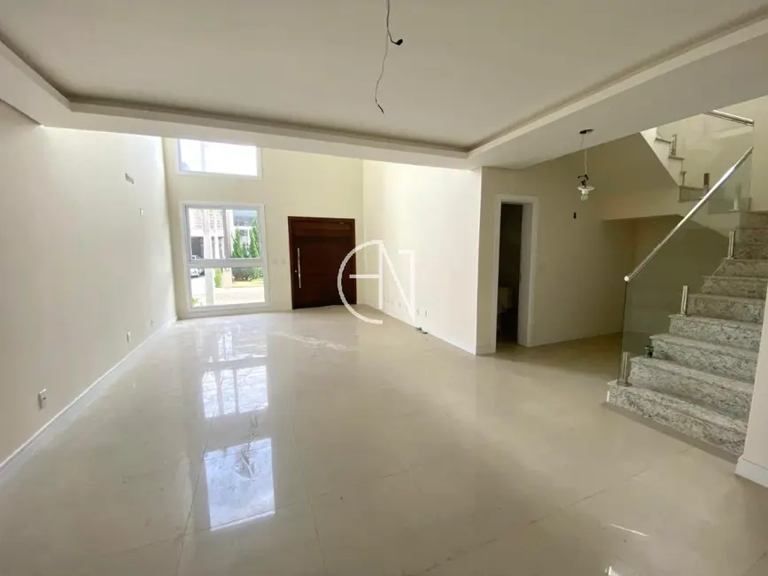 Foto 5 de Casa de Condomínio com 3 quartos à venda, 180m2 em Cachoeirinha - RS
