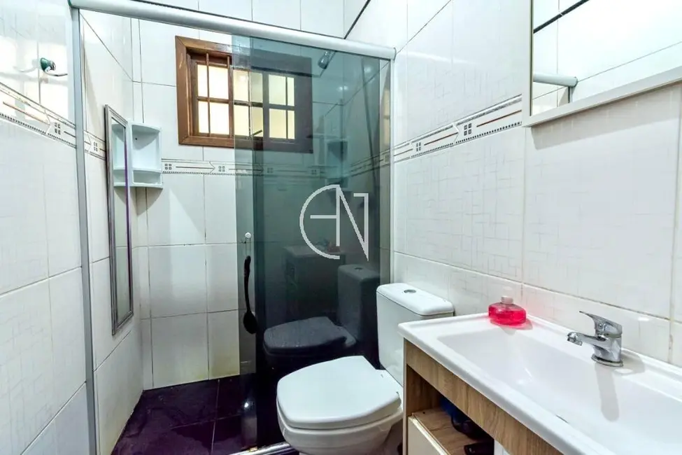Casa com 4 quartos à venda, 215m2 em Vila Cachoeirinha, Cachoeirinha - RS - imagem 9 Foto 9 de Casa com 4 quartos à venda, 215m2 em Vila Cachoeirinha, Cachoeirinha - RS