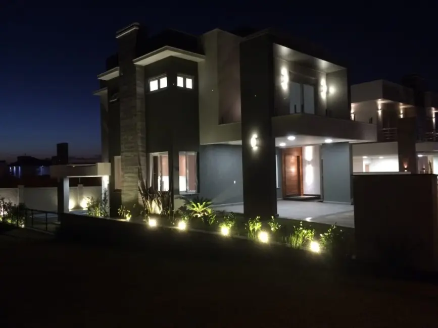 Casa de Condomínio com 3 quartos à venda, 267m2 em São Vicente, Gravatai - RS - imagem 3 Foto 3 de Casa de Condomínio com 3 quartos à venda, 267m2 em São Vicente, Gravatai - RS