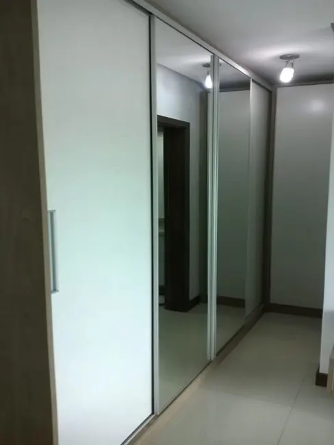 Casa com 3 quartos à venda, 188m2 em Cachoeirinha - RS - imagem 4 Foto 4 de Casa com 3 quartos à venda, 188m2 em Cachoeirinha - RS