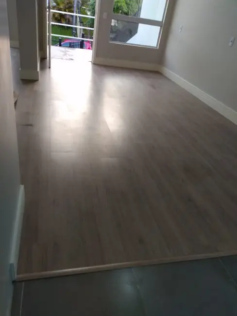 Foto 5 de Casa com 3 quartos à venda, 170m2 em Cachoeirinha - RS