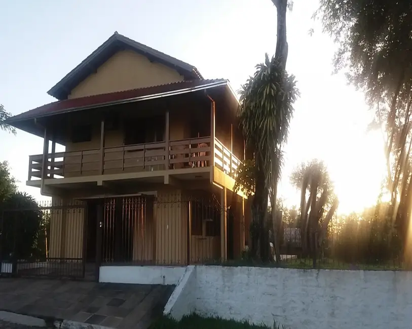 Sítio / Rancho com 3 quartos à venda, 240m2 em Gravatai - RS - imagem 6 Foto 6 de Sítio / Rancho com 3 quartos à venda, 240m2 em Gravatai - RS