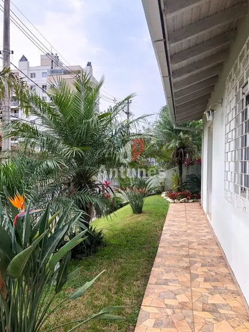 Casa com 3 quartos à venda, 147m2 em Dom Feliciano, Gravatai - RS - imagem 3 Foto 3 de Casa com 3 quartos à venda, 147m2 em Dom Feliciano, Gravatai - RS