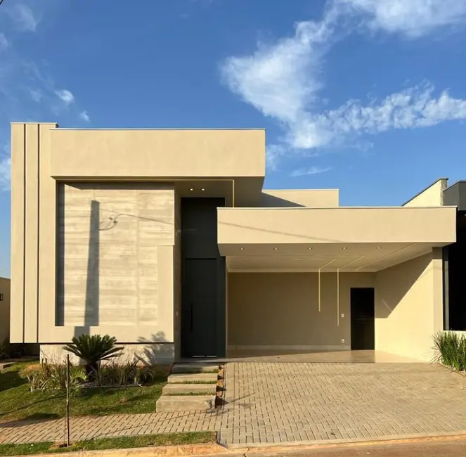 Casa de Condomínio com 3 quartos à venda, 165m2 em Residencial Maria Júlia, Sao Jose Do Rio Preto - SP - imagem 1 Foto 1 de Casa de Condomínio com 3 quartos à venda, 165m2 em Residencial Maria Júlia, Sao Jose Do Rio Preto - SP