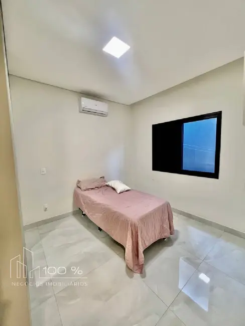 Casa de Condomínio com 3 quartos à venda, 273m2 em Residencial Maria Júlia, Sao Jose Do Rio Preto - SP - imagem 7 Foto 7 de Casa de Condomínio com 3 quartos à venda, 273m2 em Residencial Maria Júlia, Sao Jose Do Rio Preto - SP