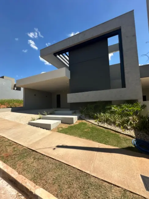 Foto 1 de Casa de Condomínio com 3 quartos à venda, 150m2 em Residencial Maria Júlia, Sao Jose Do Rio Preto - SP