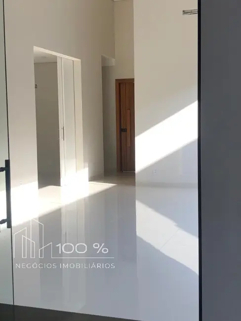 Casa de Condomínio com 3 quartos à venda, 207m2 em Residencial Gaivota II, Sao Jose Do Rio Preto - SP - imagem 5 Foto 5 de Casa de Condomínio com 3 quartos à venda, 207m2 em Residencial Gaivota II, Sao Jose Do Rio Preto - SP