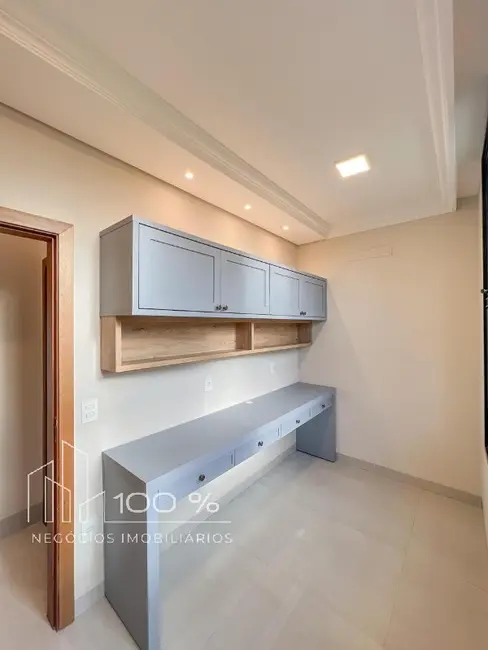 Foto 7 de Casa de Condomínio com 3 quartos à venda, 217m2 em Bady Bassitt - SP