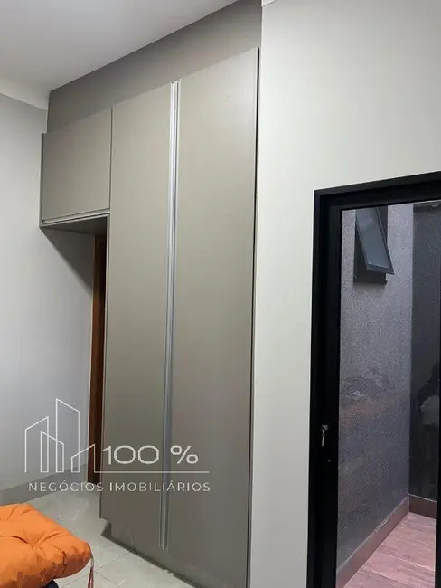 Foto 9 de Casa de Condomínio com 3 quartos à venda, 216m2 em Bady Bassitt - SP