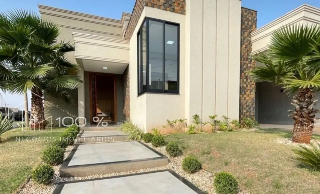 Foto 1 de Casa de Condomínio com 3 quartos à venda, 220m2 em Mirassol - SP