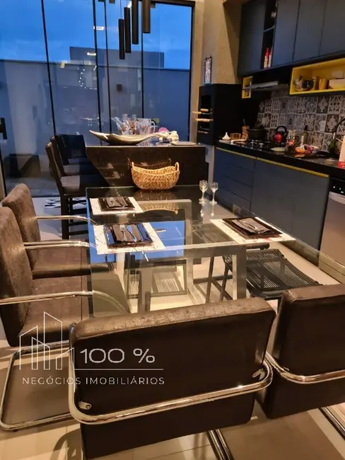 Casa de Condomínio com 2 quartos à venda, 120m2 em Residencial Maria Júlia, Sao Jose Do Rio Preto - SP - imagem 3 Foto 3 de Casa de Condomínio com 2 quartos à venda, 120m2 em Residencial Maria Júlia, Sao Jose Do Rio Preto - SP