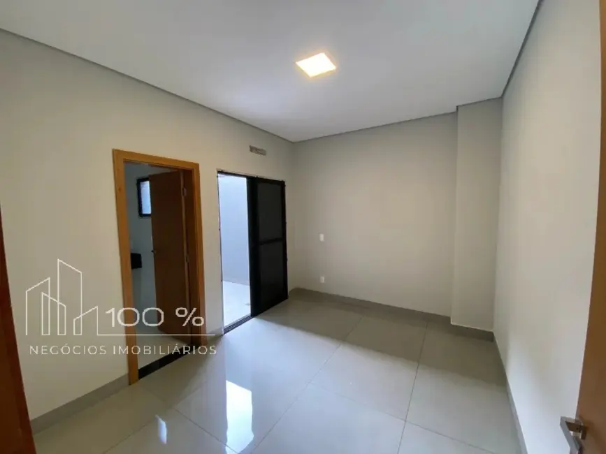 Casa de Condomínio com 3 quartos à venda, 173m2 em Residencial Figueira II, Sao Jose Do Rio Preto - SP - imagem 5 Foto 5 de Casa de Condomínio com 3 quartos à venda, 173m2 em Residencial Figueira II, Sao Jose Do Rio Preto - SP