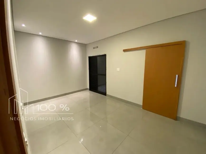 Casa de Condomínio com 3 quartos à venda, 173m2 em Residencial Figueira II, Sao Jose Do Rio Preto - SP - imagem 4 Foto 4 de Casa de Condomínio com 3 quartos à venda, 173m2 em Residencial Figueira II, Sao Jose Do Rio Preto - SP