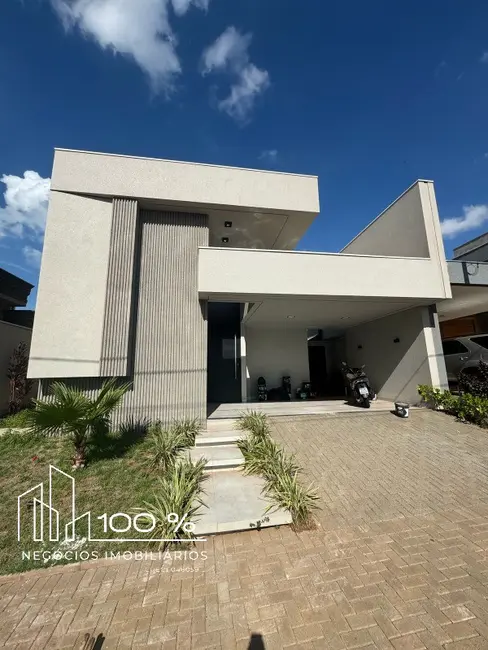 Casa de Condomínio com 3 quartos à venda, 160m2 em Residencial Maria Júlia, Sao Jose Do Rio Preto - SP - imagem 1 Foto 1 de Casa de Condomínio com 3 quartos à venda, 160m2 em Residencial Maria Júlia, Sao Jose Do Rio Preto - SP