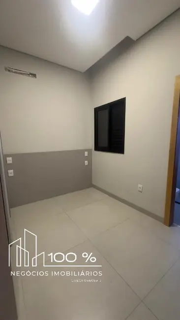 Foto 2 de Casa de Condomínio com 3 quartos à venda, 140m2 em Residencial Maria Júlia, Sao Jose Do Rio Preto - SP