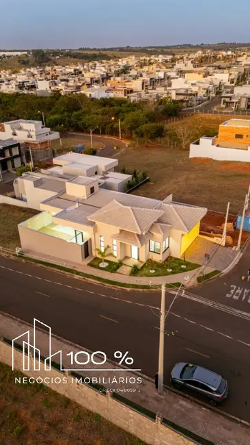 Casa de Condomínio com 3 quartos à venda, 155m2 em Residencial Maria Júlia, Sao Jose Do Rio Preto - SP - imagem 4 Foto 4 de Casa de Condomínio com 3 quartos à venda, 155m2 em Residencial Maria Júlia, Sao Jose Do Rio Preto - SP